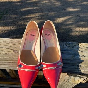 Fendi, Authentic shoes. Beautiful orange flats with pink heels.